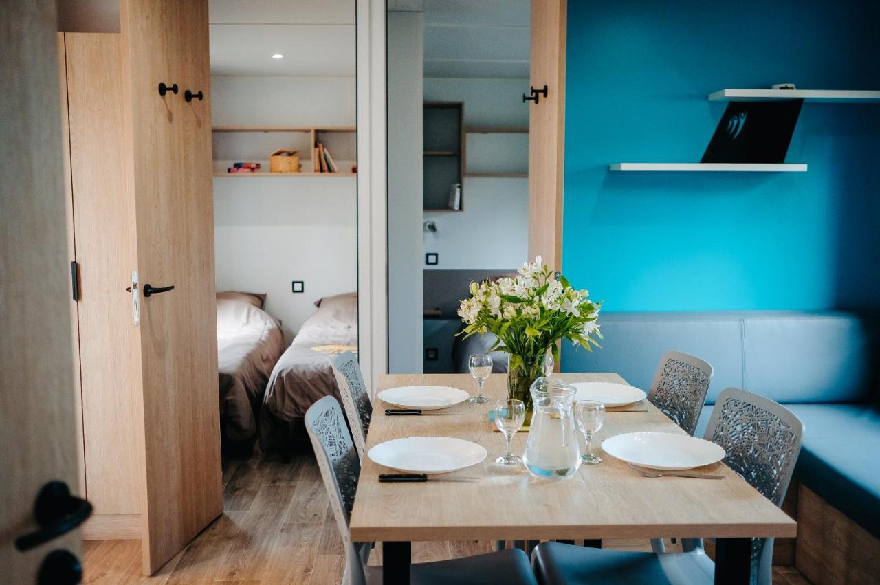 Mobil Home Xxl 4 Chambres - Camping L'Evasion Martignac  エクステリア 写真